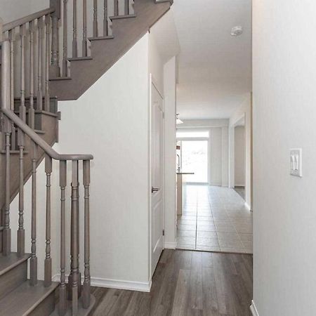 The Warm Welcome Suite Thorold Εξωτερικό φωτογραφία