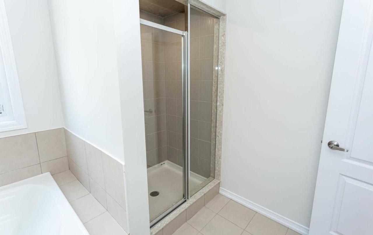 The Warm Welcome Suite Thorold Εξωτερικό φωτογραφία